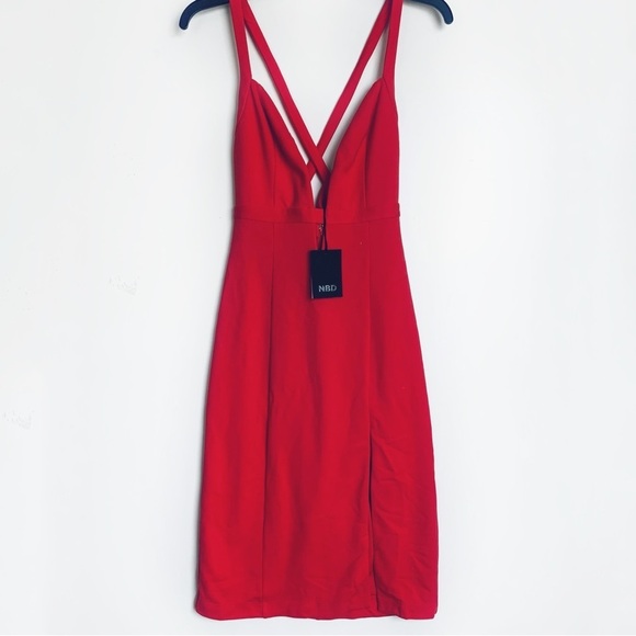 NBD Revolve Slit Leg Dress in Red - Picture 4 of 7